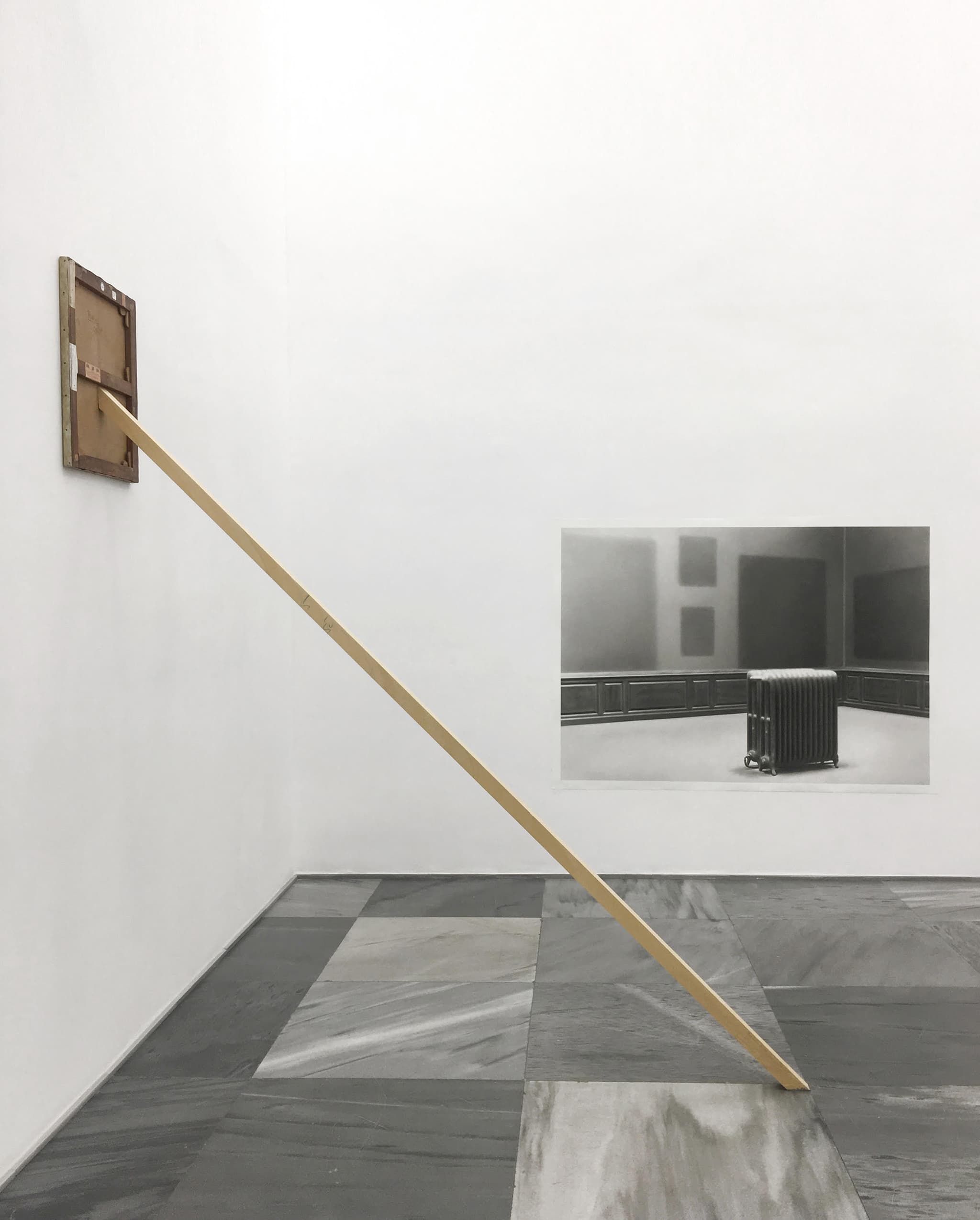 L' Independent + Un elefante en el Prado. Espacio Mínimo Gallery, 2019